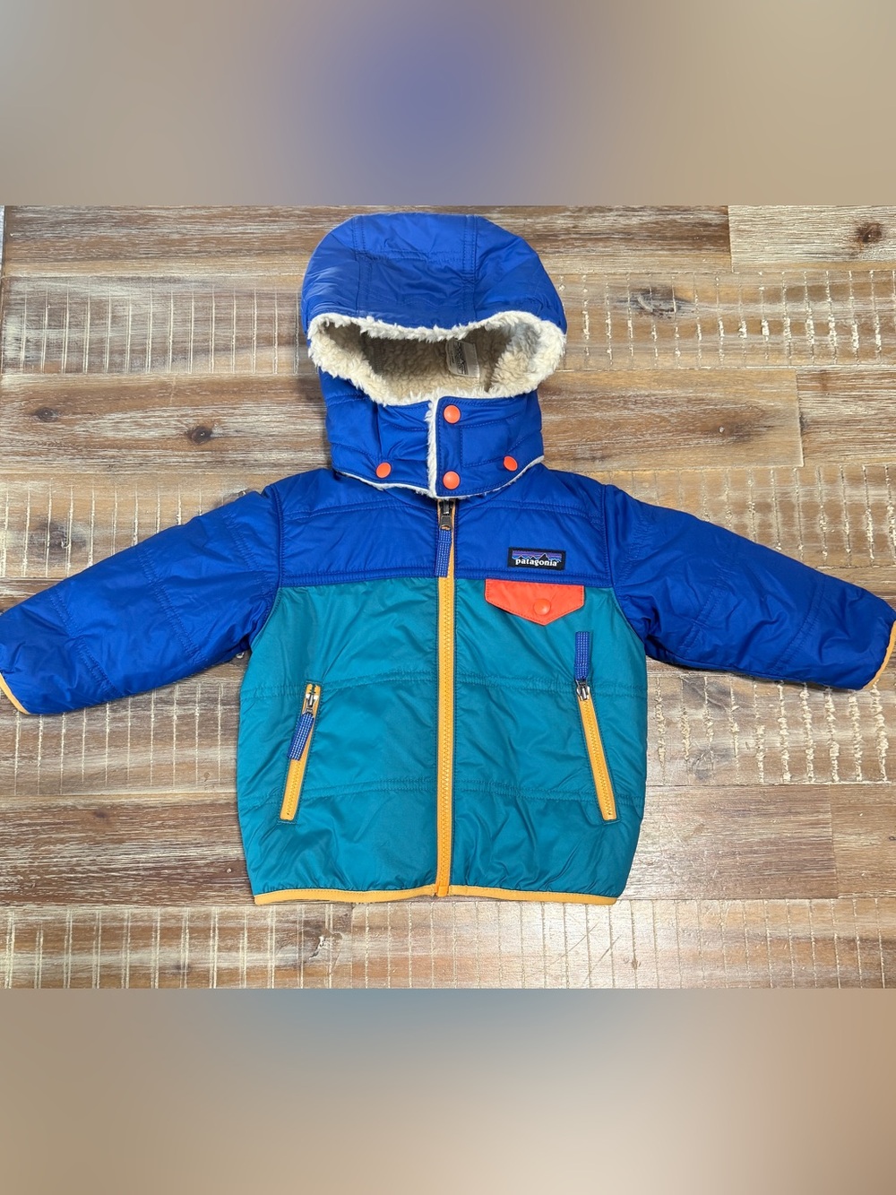 Patagonia toddler Puffer reversible Jacket
